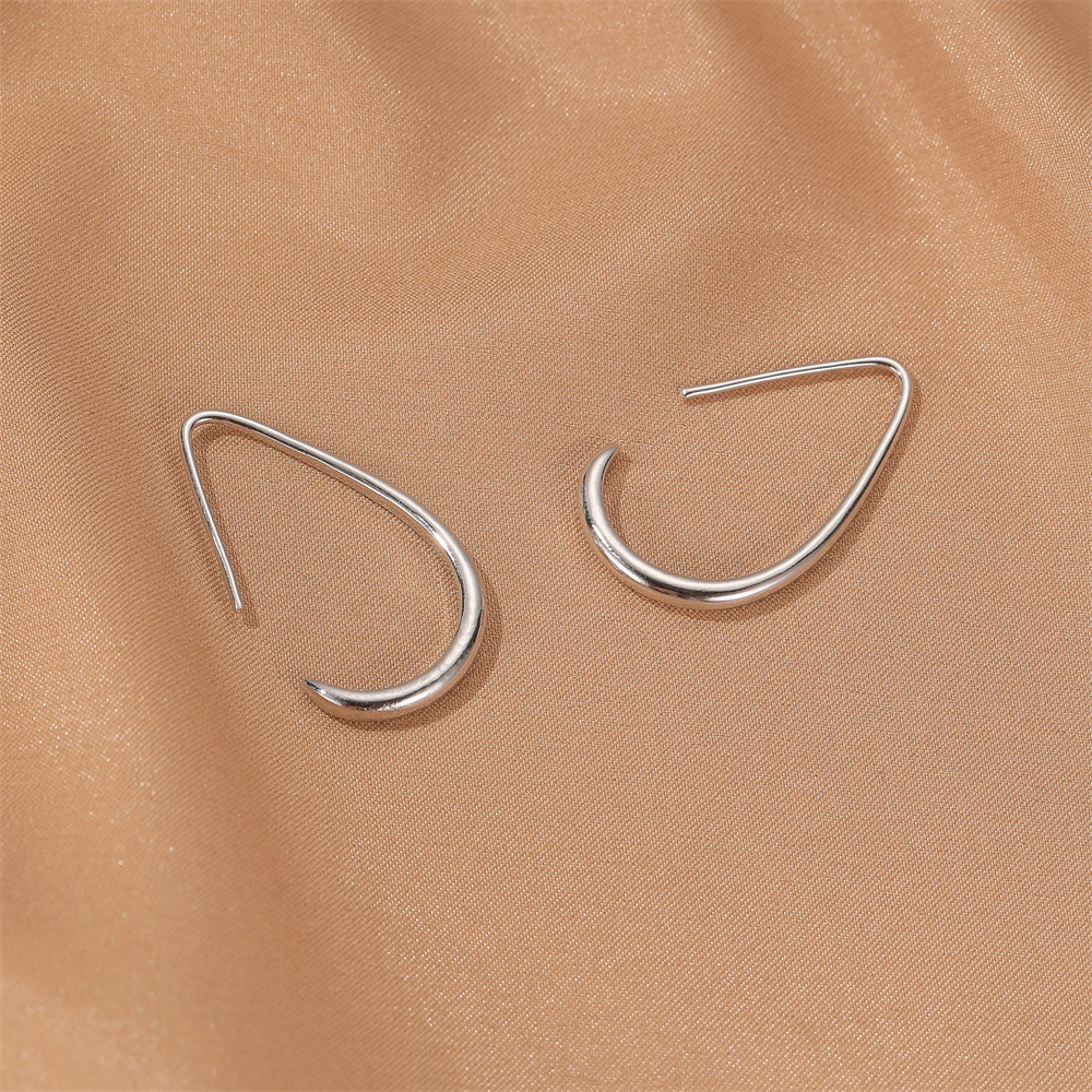 Boucles D&#39;oreilles Goutte D&#39;eau Simples Boucles D&#39;oreilles Géométriques Boucles D&#39;oreilles Minimalistes En Gros Nihaojewelry display picture 7