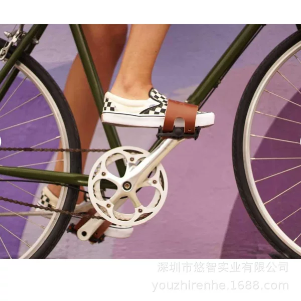Outdoor pedal belt bicycle strap adjustable rainy day waterproof non-slip fixed foot cover