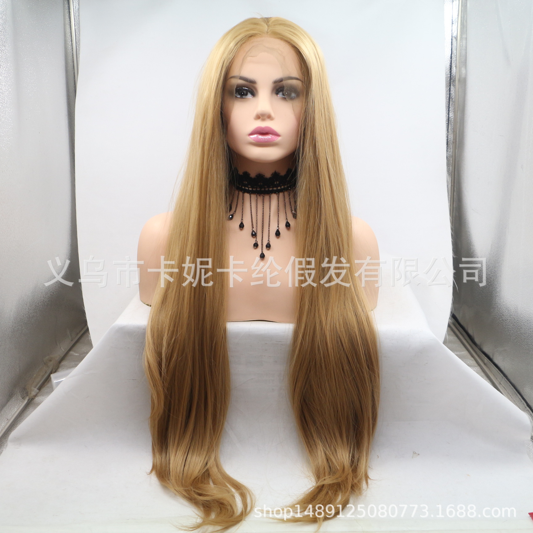 Moda europea y americana, pelo liso de longitud media, peluca de fibra química, tocado femenino, spot al por mayor