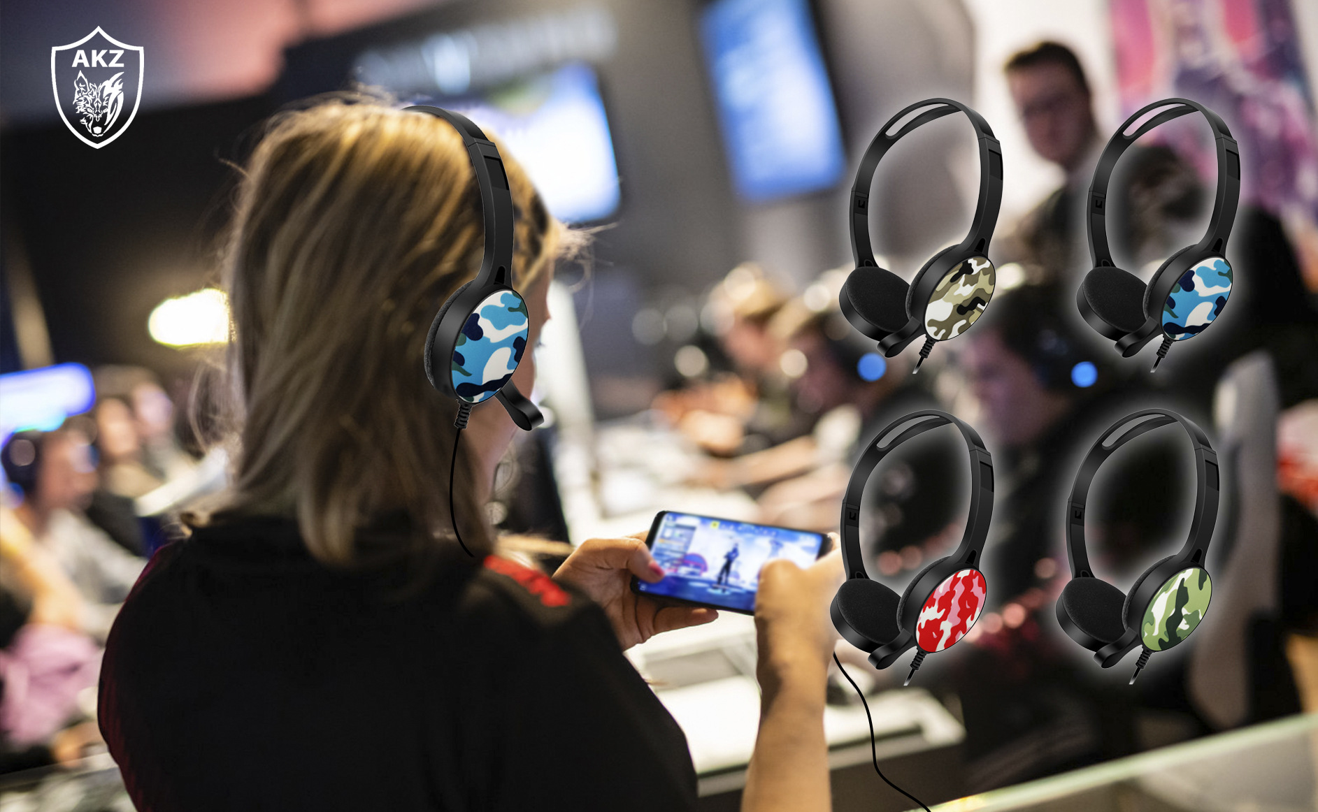 模特 玩游戏.jpg