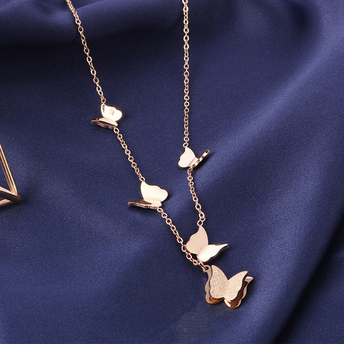 Adorable butterfly non-fading necklace female trendy internet celebrity ins cold style design neck necklace light luxury clavicle chain