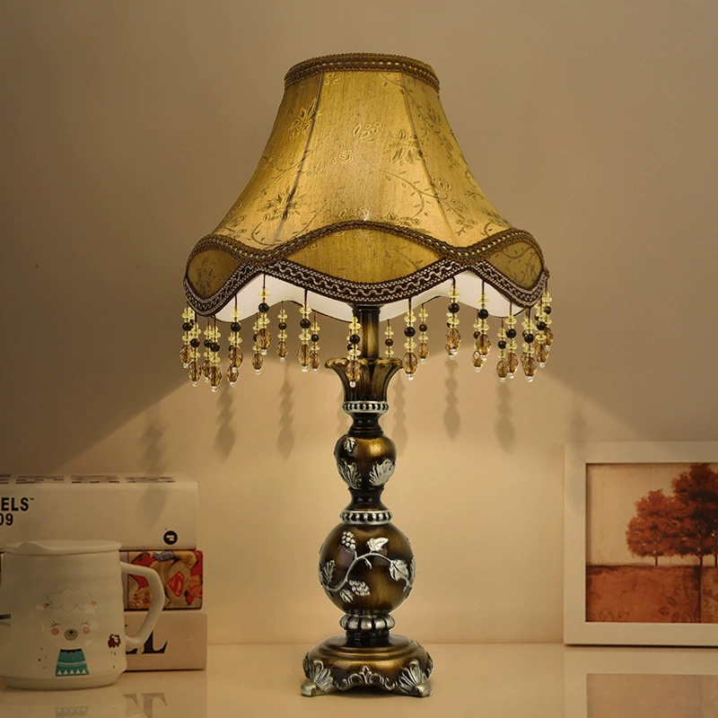 Retro table lamp, creative lights for bed, reading, night light, American style