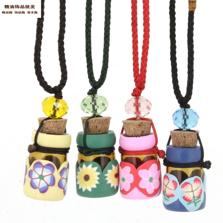 中国精油饰品网半包软陶瓶红细绳绕线项链23.jpg