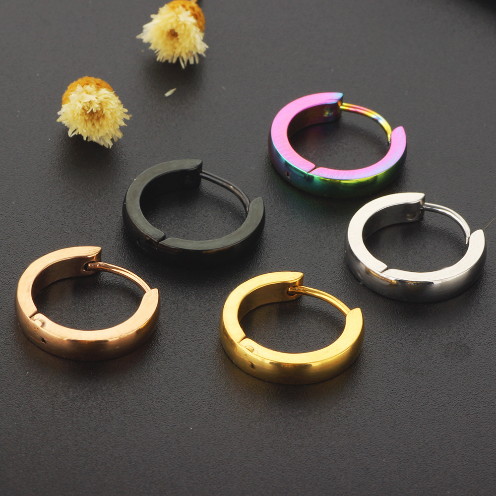 Pointed titanium steel lip stud product view