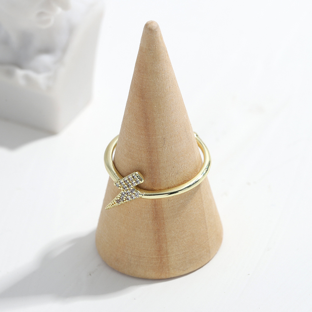 Korea Fashion  Lightning Shape Copper Inlaid Zircon Ring display picture 6