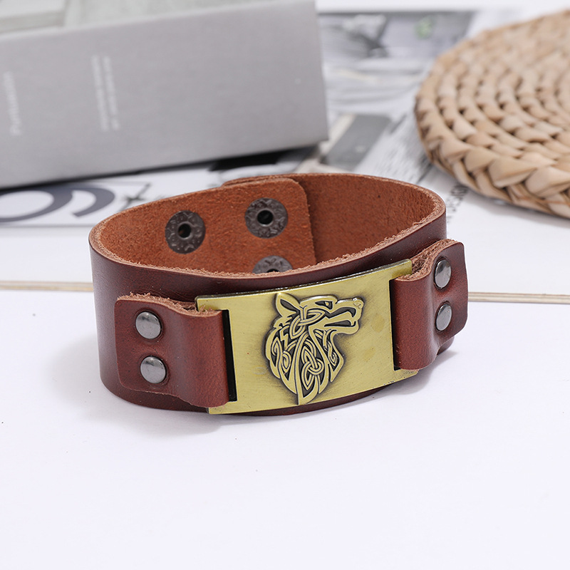 New cowhide wolf head menu0027s bracelet jewelry hot sale nihaojewelry
