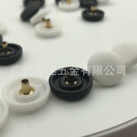 17mm 15mm南海塑料面板 尼龙四合扣面板 精品高质量版本 现货供应