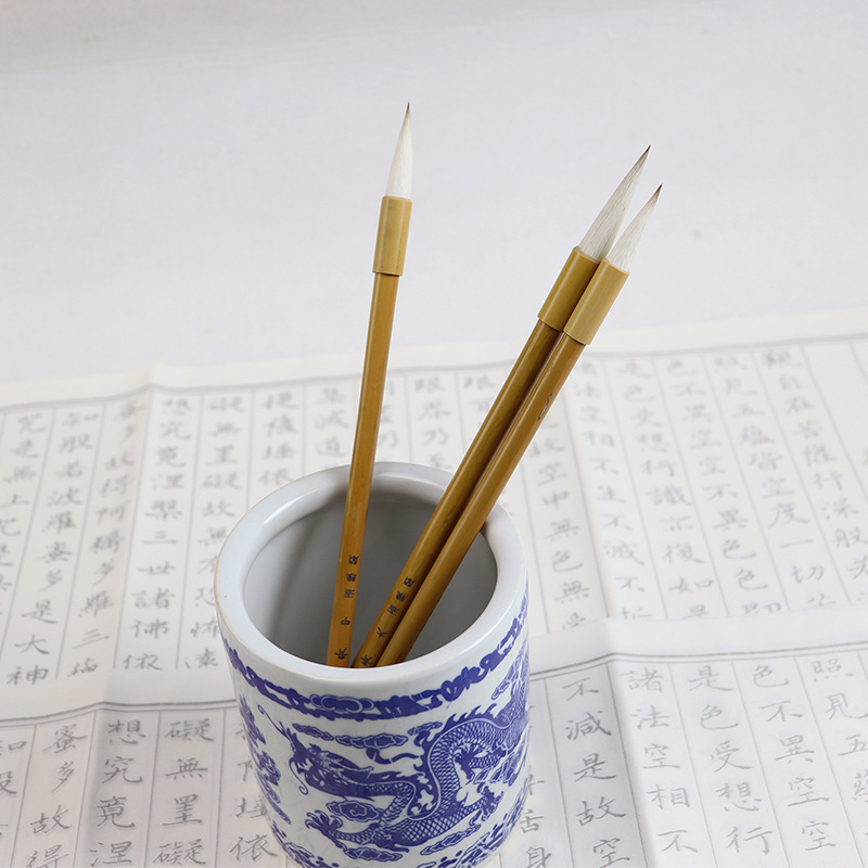 Ventas de fábrica Lobo y Ovejas cepillo de escritura de bambú titular de la pluma grande, mediano y pequeño cuerpo regular pluma cuatro tesoros pintura caligrafía pluma