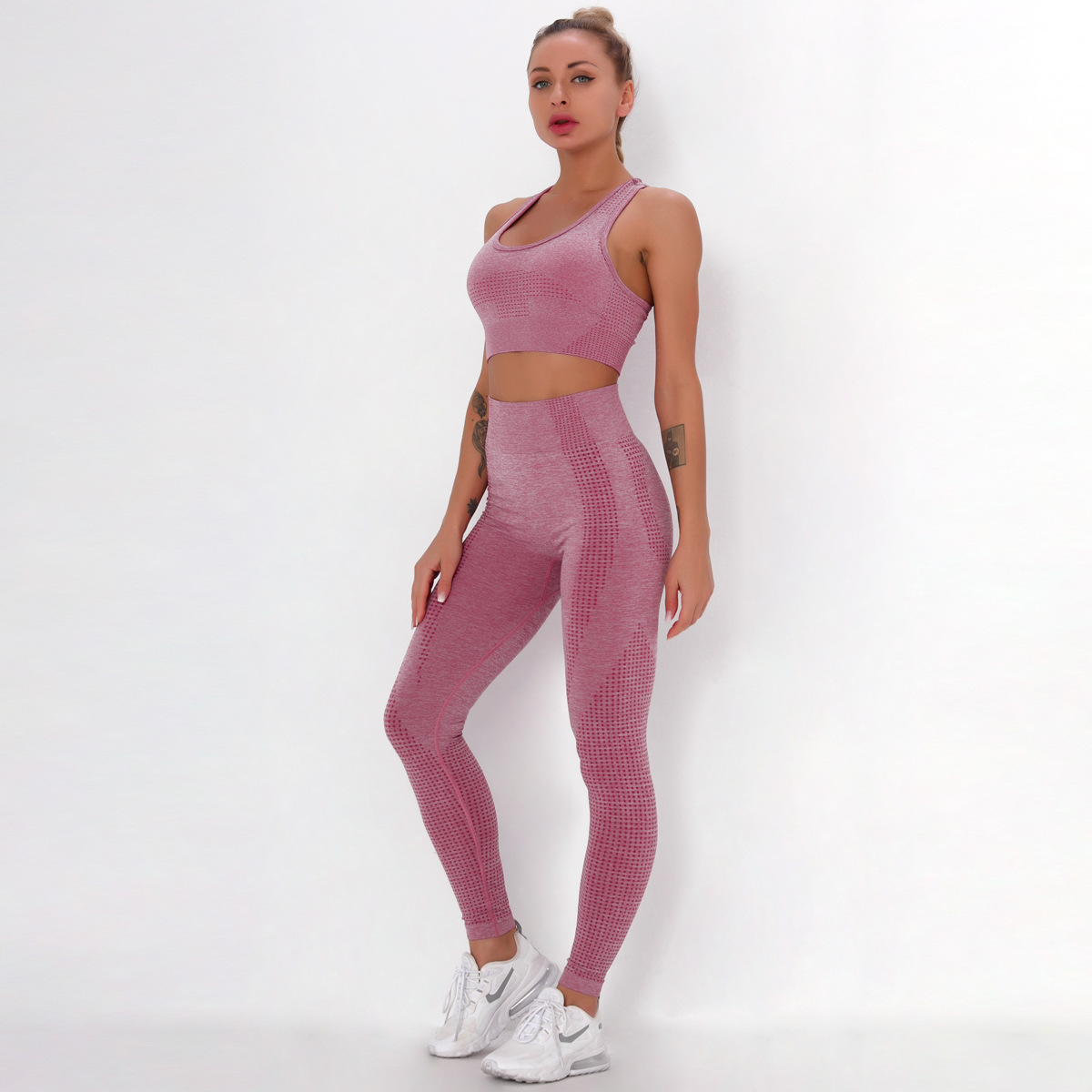 seamless knitted sports suit  NSNS10731