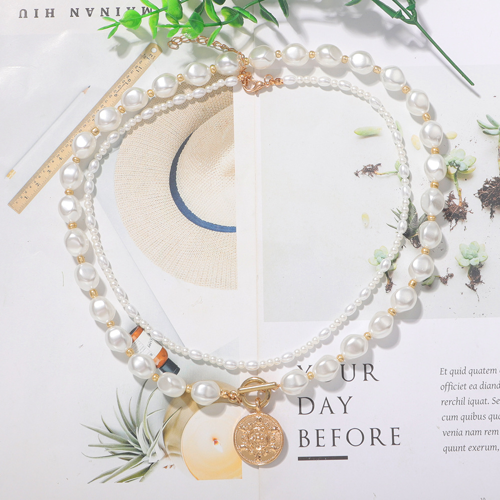 Shaped Pearl Double-layer Long Necklace Simple And Cute Round Pendant Niche Design Simple Fashion Necklace Wholesale Nihaojewelry display picture 4