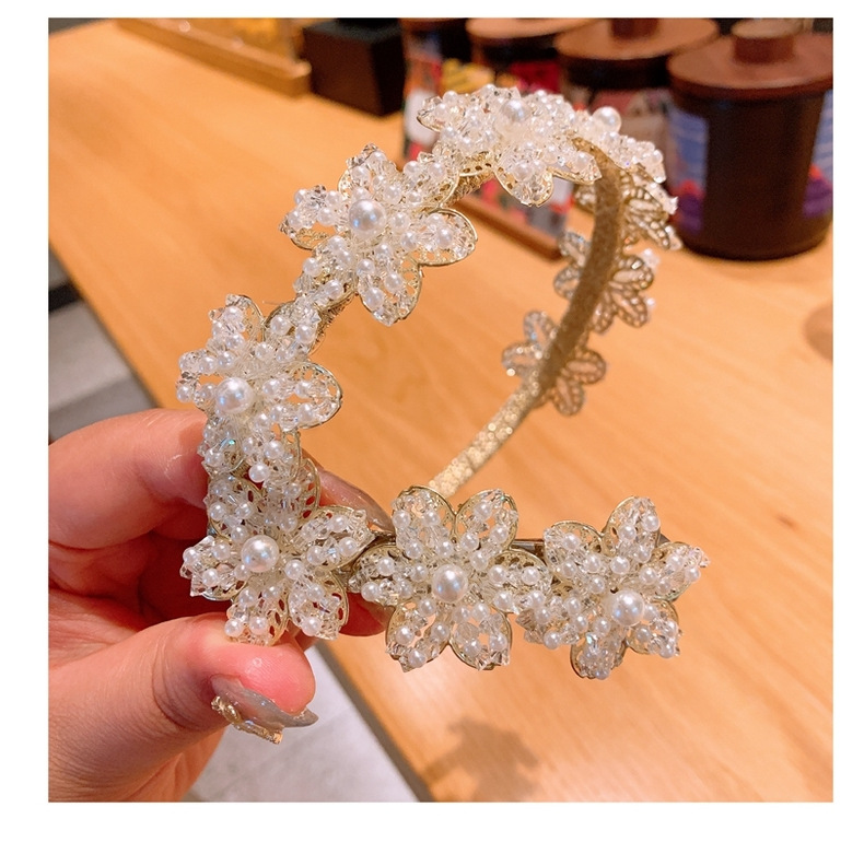 Coreano Hecho A Mano Original Grano De Arroz Perla Cristal Mezcla Partido Brillante Flor Diadema Al Por Mayor Nihaojewelry display picture 3