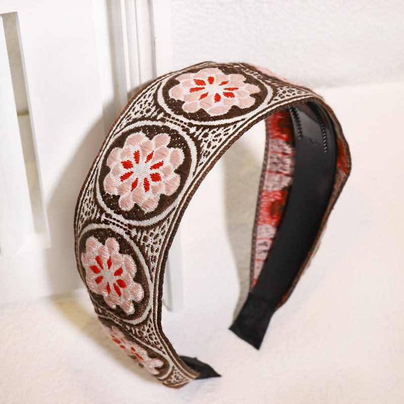 Embroidery Ethnic Style Toothed Non-slip Headband display picture 9