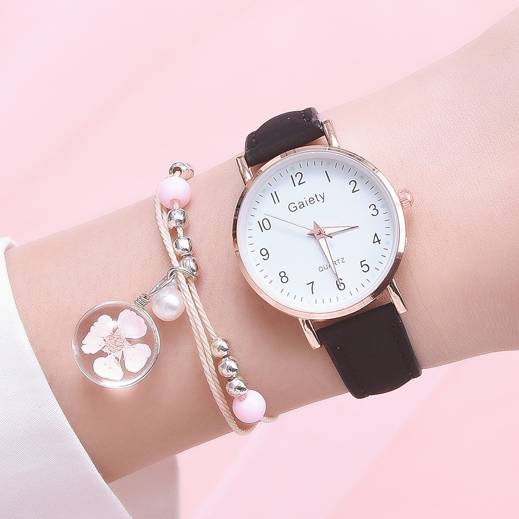 Casual Geometric Buckle Quartz Women's Watches display picture 11