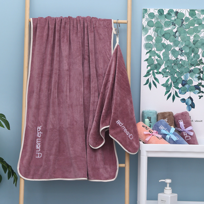 Manufacturer Wholesale Internet Celebrity Towel Sets, Youthful Embroidered Gifts, Holiday Microfiber Towels, Bath Towels with Embroidery Craftsmanship