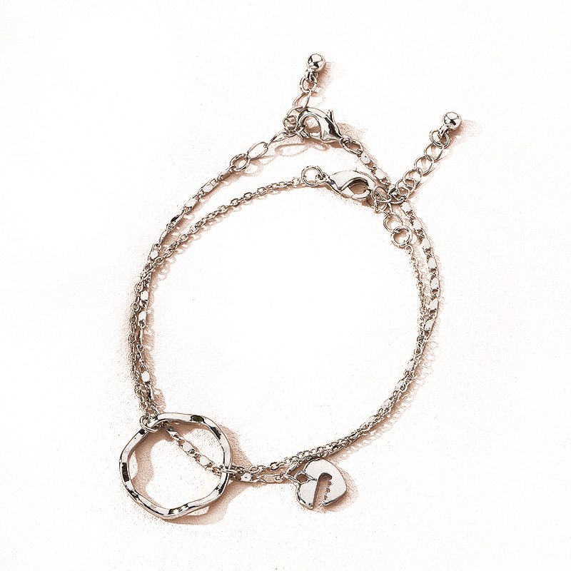 Korea Niche Fashion Love Circle Alloy Bracelet For Women Wholesale display picture 5
