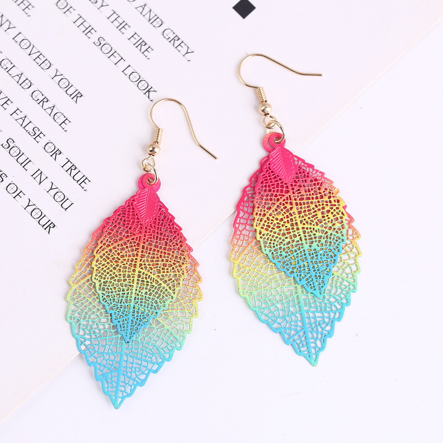 Nihaojewelry Earrings Leaf Earrings Golden Simple Double Cutout Leaf Earrings Wholesales Fashion display picture 3