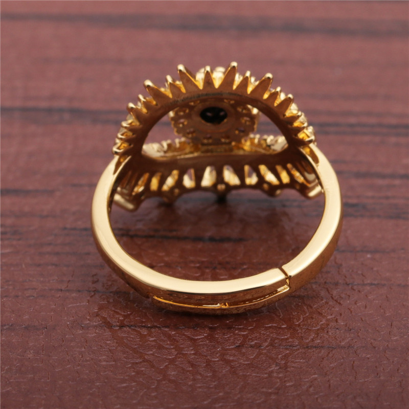 Anillo De Circonita Ojo De Diablo Con Micro Incrustaciones De Circón display picture 3