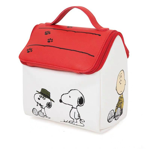 Japanese magazine appendix with the same Snoopy cartoon house shape storage bag large capacity toiletry bag cosmetic bag for women