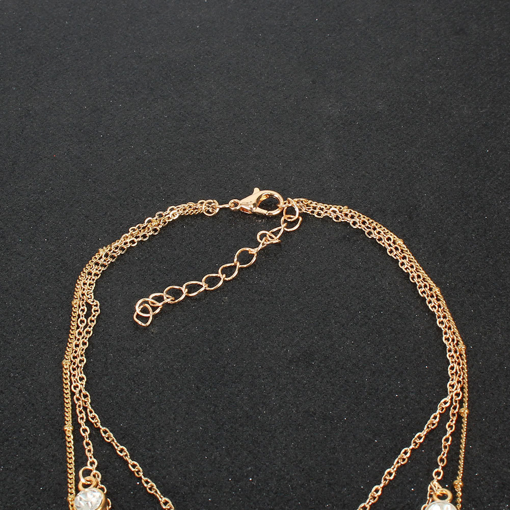 Retro Alloy Geometric Moon Anhänger Diamant All-match Halskette Für Frauen display picture 3