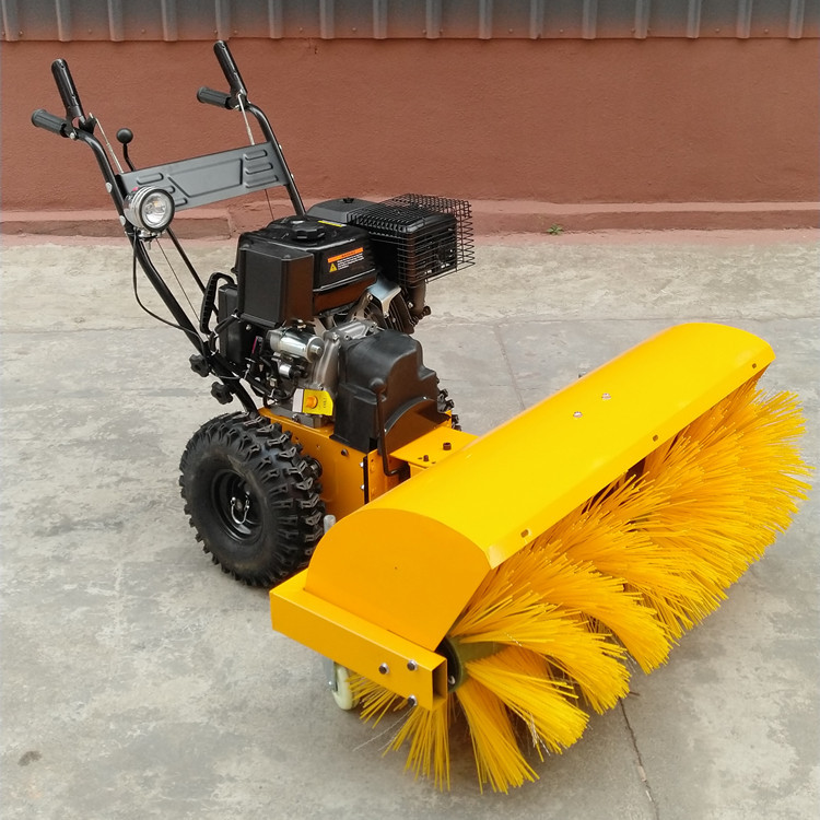 哈尔滨手推路面扫雪机 公园街道扫雪机 汽油手推清雪机厂家