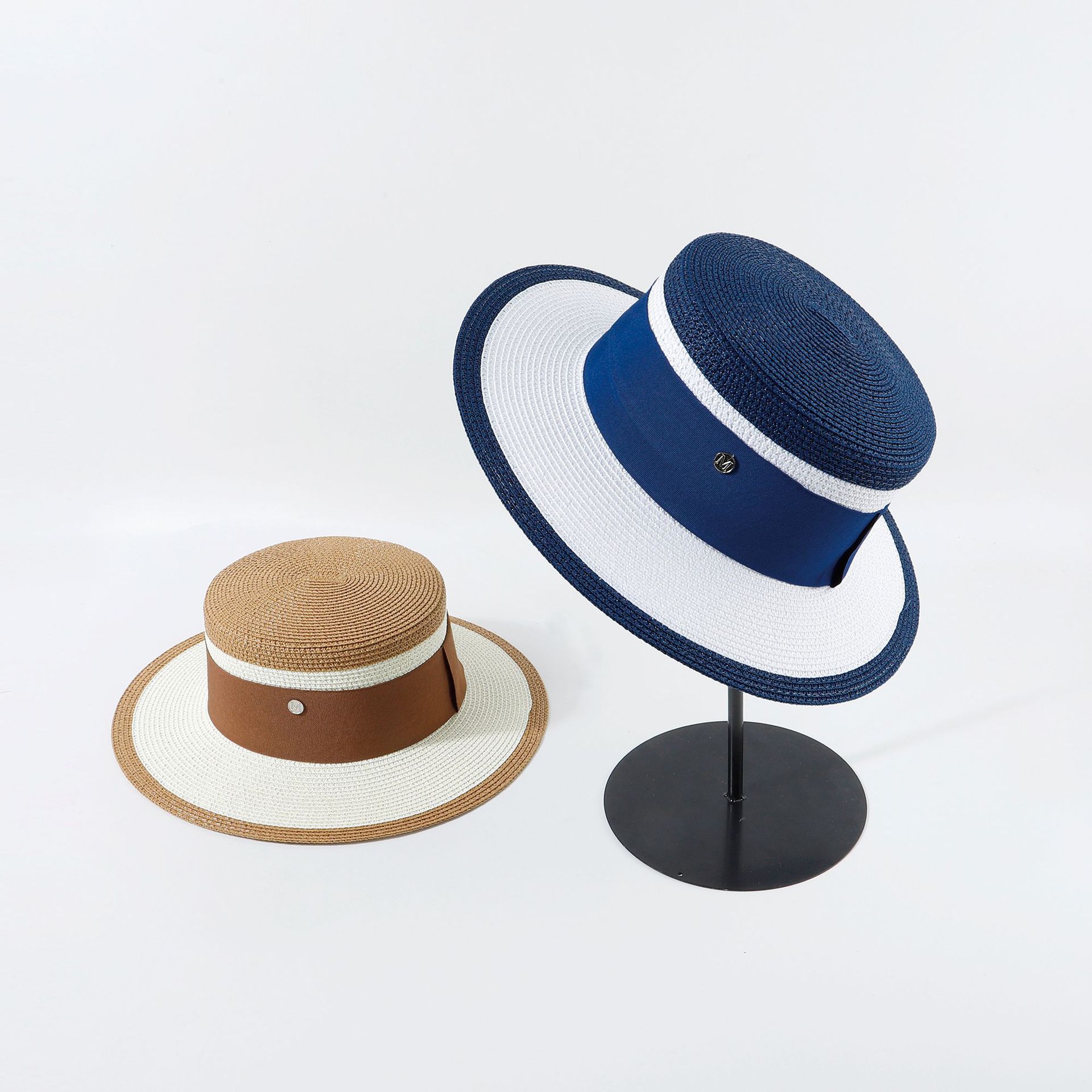 Chapeau De Paille Bleu Pour Femmes D&#39;été Tissé À La Mode Avec De Grands Avant-toits display picture 10