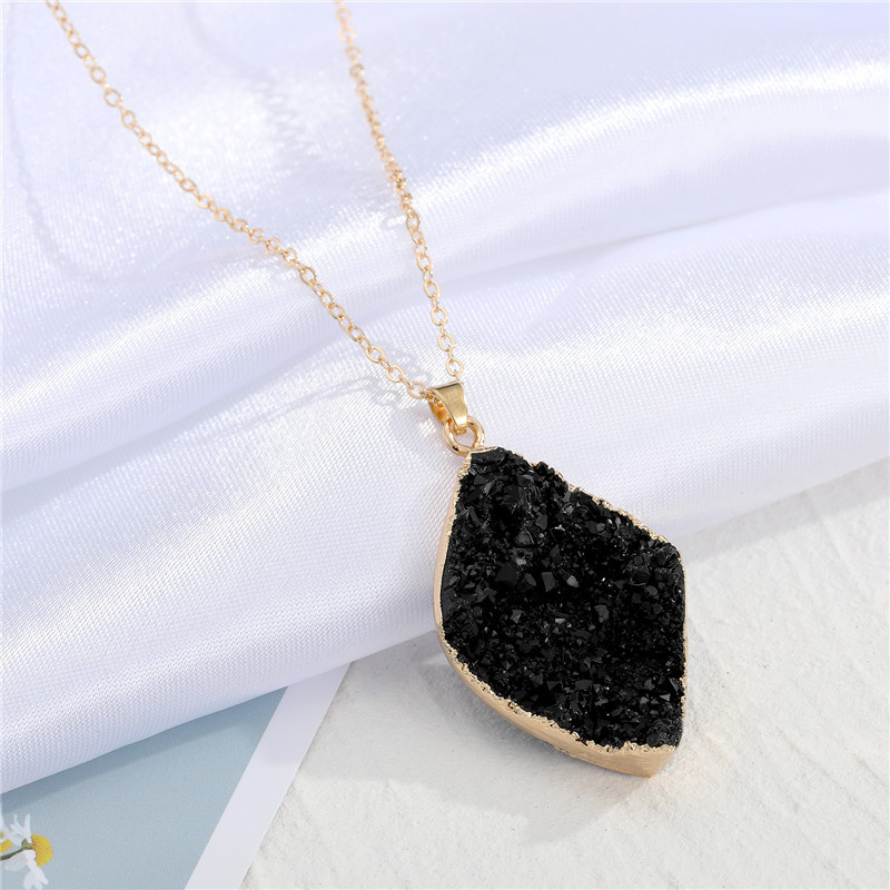 New Exaggerated  Irregular Pendant Imitation Natural Stone Resin Necklace display picture 3