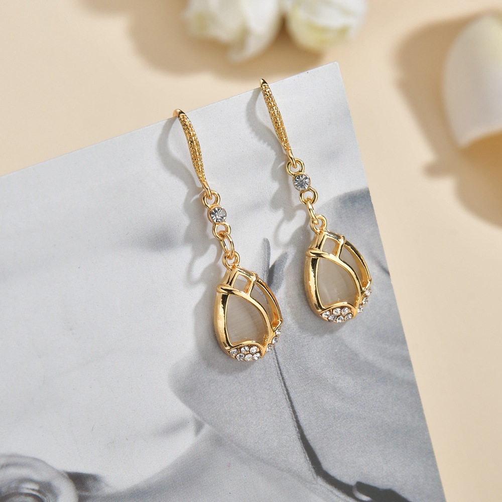 Simple Style Style White, Pink Color Fashion Silver Needle Tulip Retro  Cat Eye Korean Long Water Drop Zircon Earrings
