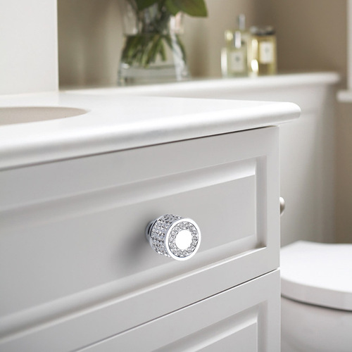 Light luxury-style wardrobe door solid gold handle, simple European-style crystal drawer with rhinestone accents, modern silver metal handle—high-end.