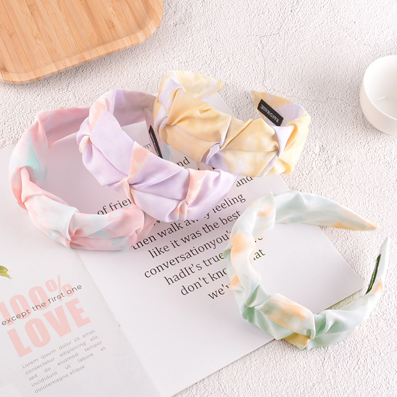 Retro Fold Floral Headband display picture 13