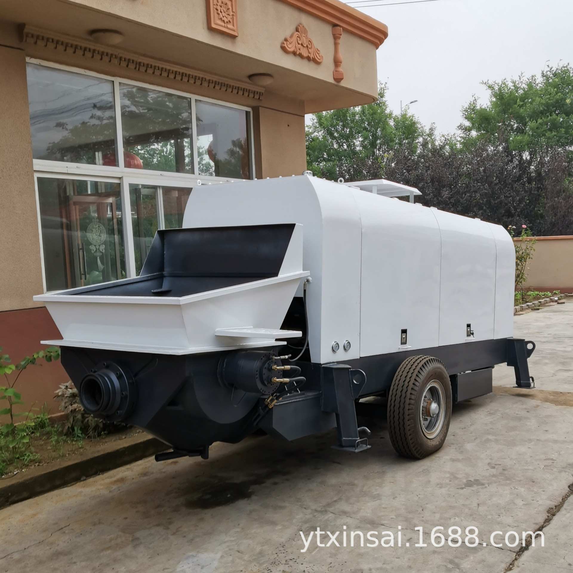 柴油机拖泵 176KW柴油机拖泵 高压拖泵 打200米高度混凝拖泵 地泵