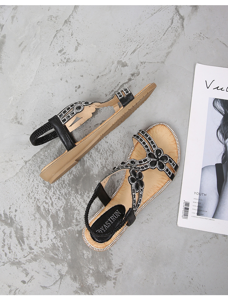 2024 New cross-border large-sized hollowed-out sandals, Bohemian-style women's shoes, summer comfortable flat diamond sandals undefined