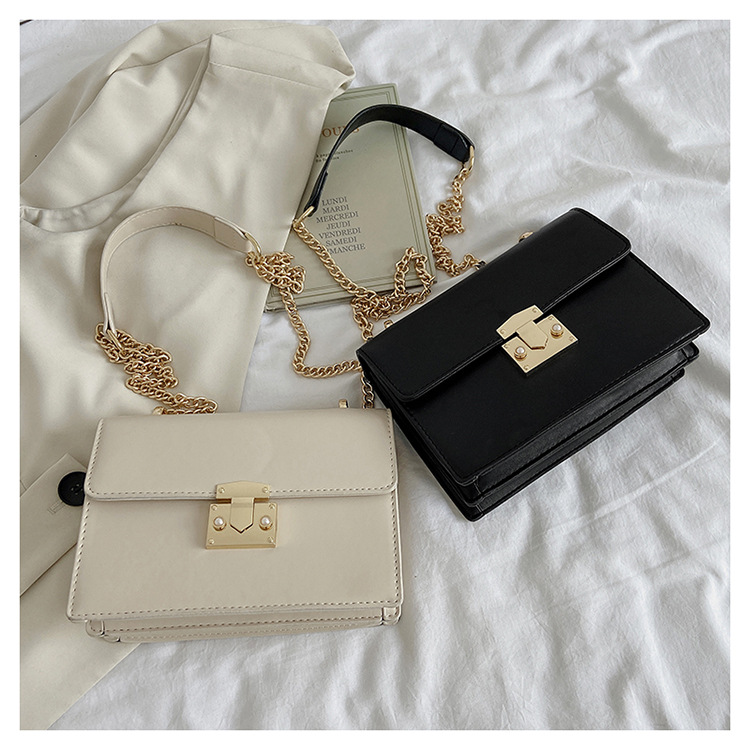 Casual All-match New Trendy Fashion Chain Shoulder Messenger Texture Small Square Bag display picture 11