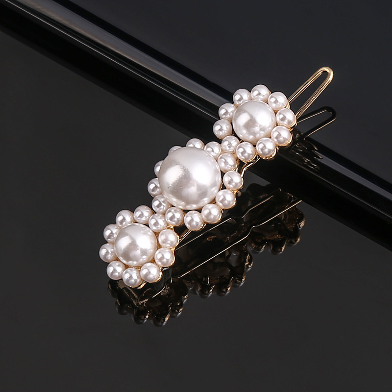 Fashion Butterfly Bow Knot Imitation Pearl Alloy Hair Clip 1 Piece display picture 3