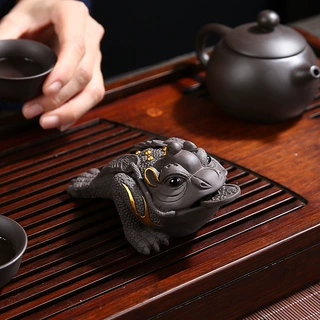 定制描金紫砂茶宠三足金蟾茶精品可养招财茶台配件茶桌小摆件茶宠
