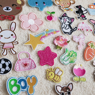 厂家供应来图来样定做可爱卡通刺绣布贴服装辅料背胶自粘