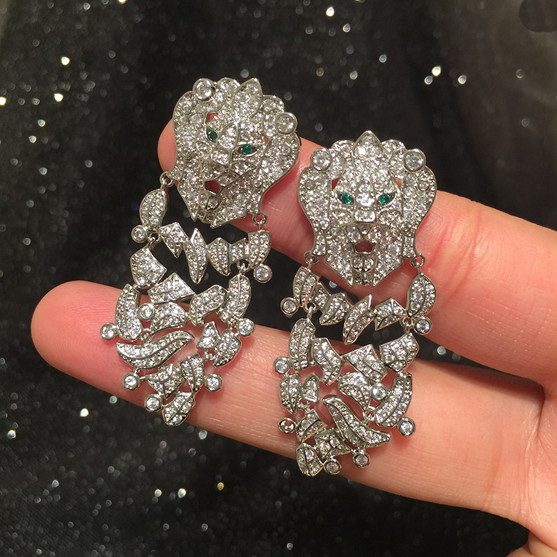 Fashion Lion Earrings Female Long Ss925 Silver Pin Luxury Large Earrings display picture 5