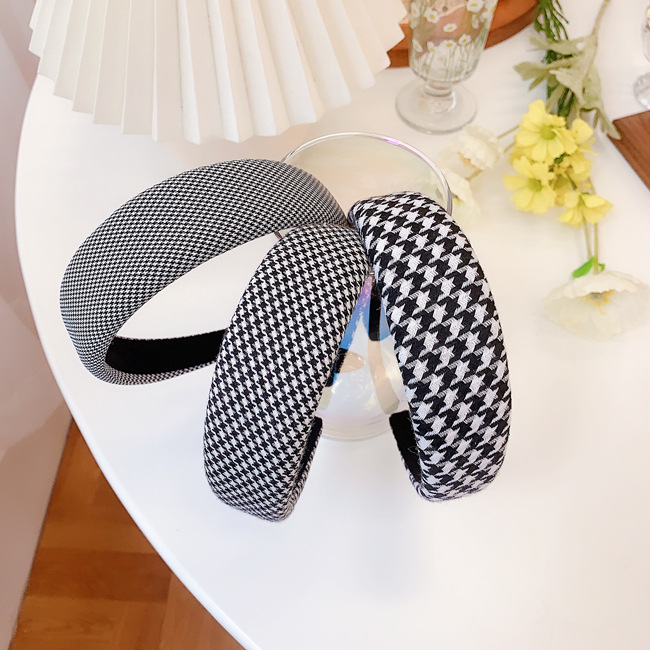Korean Houndstooth Sponge Fashion Wide-brimmed Headband Wholesale Nihaojewelry display picture 2