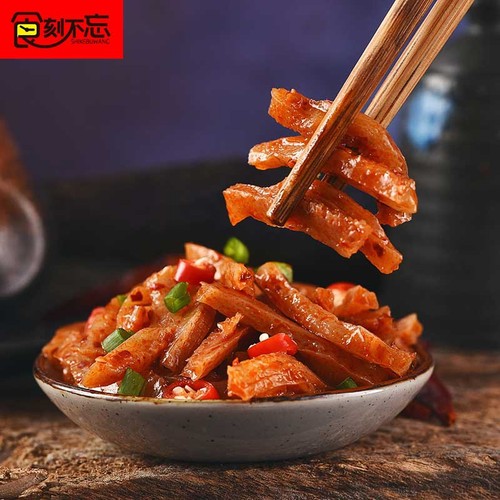 Eat at every moment, never forget the vegetarian tripe. Source of production, spicy and spicy vegetarian tripe. Hunan-style leisure food wholesale.