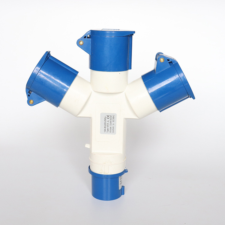 厂家直供IP44多功能 防水工业插头插座 LX-1013 220V 3通