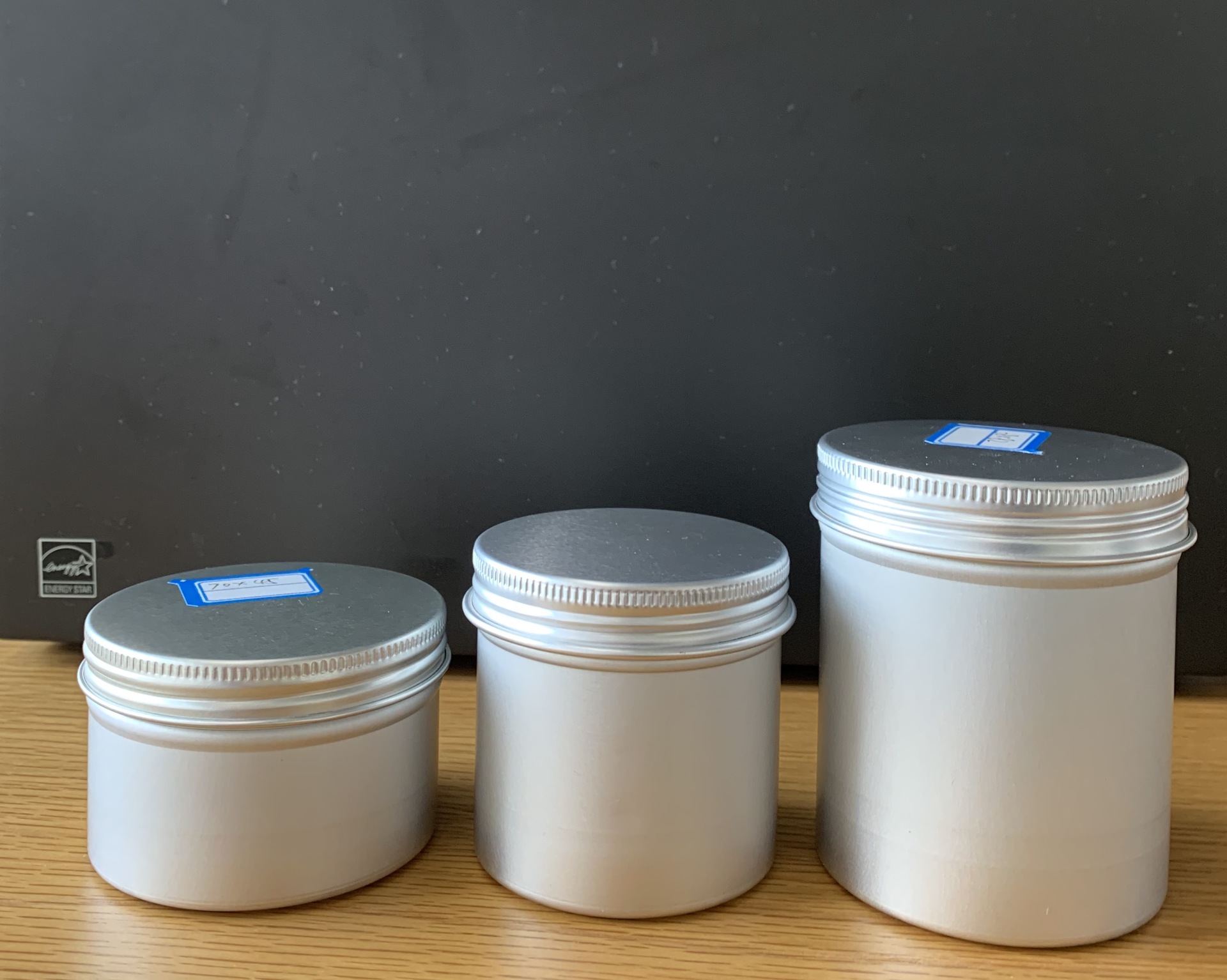 厂家直销铝盖，直径20MM