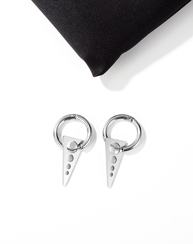 Hot Sale Men's Titanium Steel Earrings Retro Circle Triangle Earrings Jewelry Wholesale Nihaojewelry display picture 3