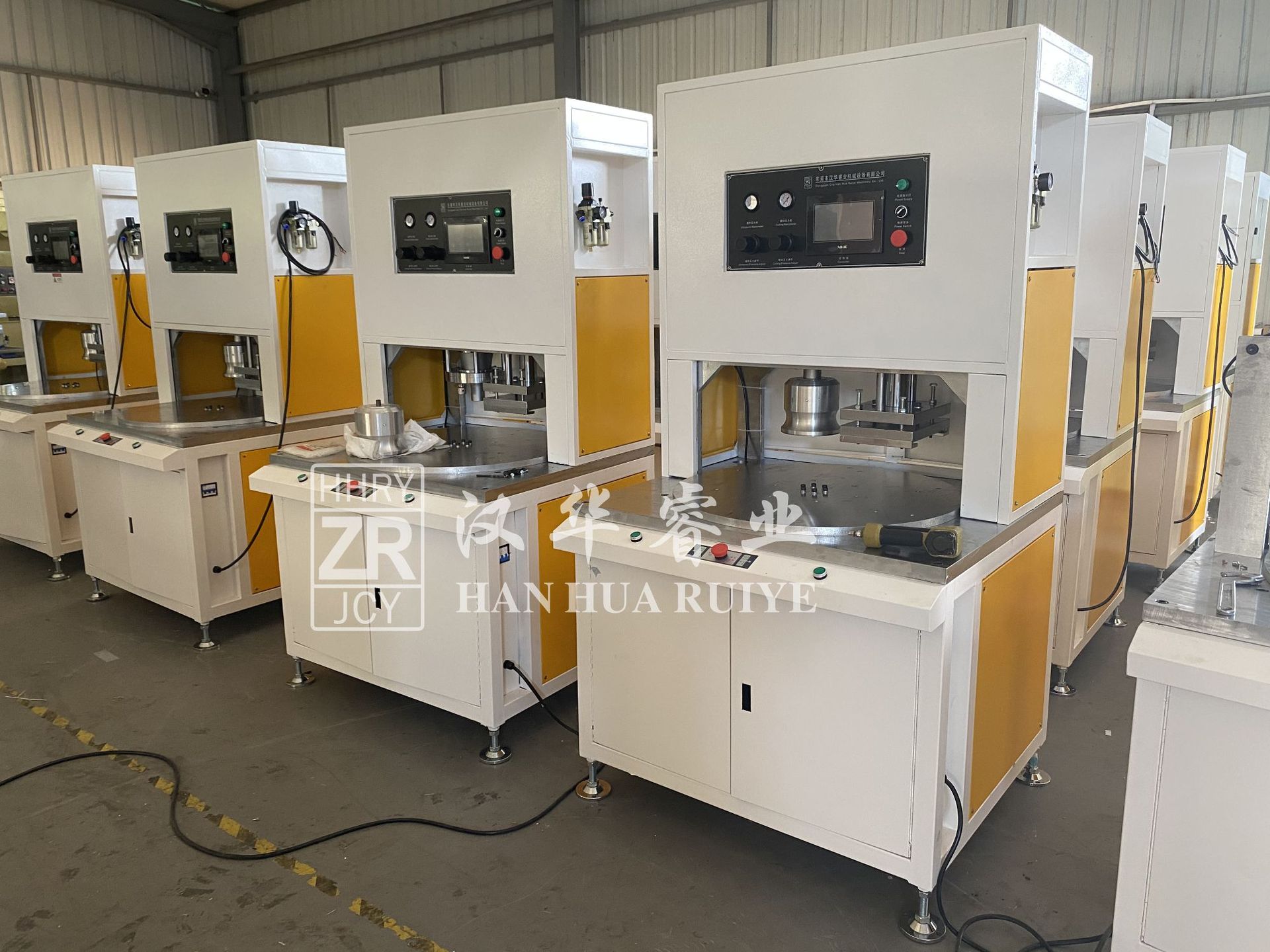 半自动N95杯型口罩机 杯型口罩机 自动圆盘6工位一体机