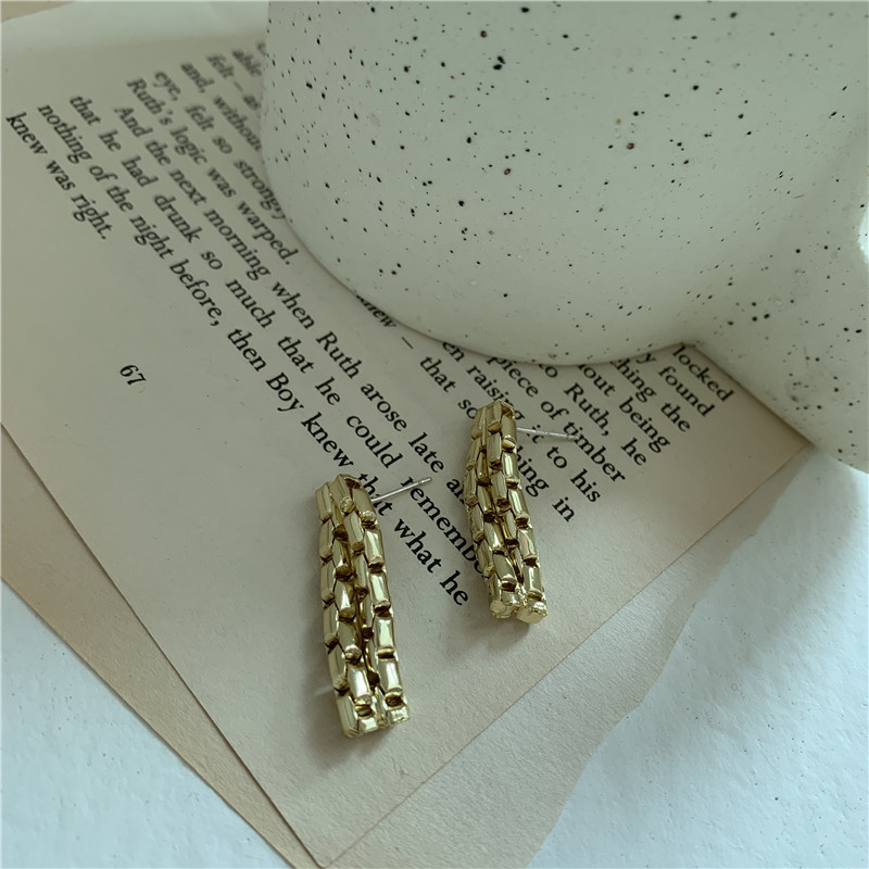 New Retro Chain Earrings Women Creative Chain Earrings Zipper Style Earrings Wholesale Nihaojewelry display picture 6