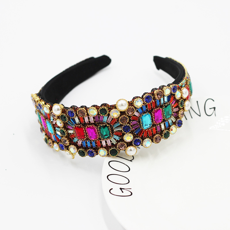 Nouveau Baroque Mode Élégante Large Bord De Luxe Plein De Diamants Couleur Géométrique Bandeau Femmes De Défilés De Rue Tir Cheveux Accessoires display picture 8