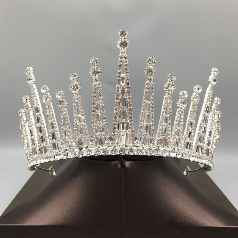 254g Weight Crown Hair Accessories Type 1 Piece Quantity Wedding, Engagement Occasion Alloy Material Crown Pattern All Seasons Season Women's Gender Plating Design Elegant, Modern Style Style Elegant Modern Style Women's Crown Alloy Plating Crown 6
