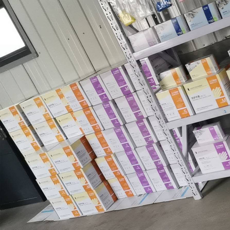 万力牌 一次性PVC环保手套劳保工业无粉卫生透明指纹触屏防护手套