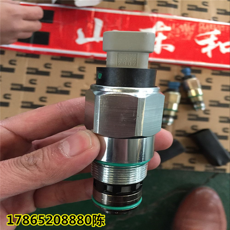 发动机世界的变革之声:康明斯缸套引领行业风尚