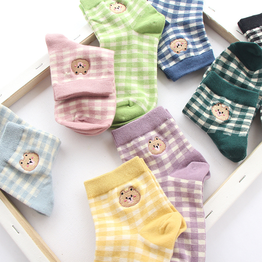 女士春夏格仔小能卡通低筒襪