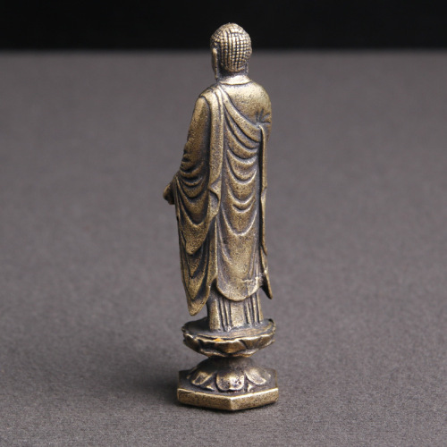 Brass old lotus Buddha worship ornaments Sakyamuni Buddha statue security gifts old copperware wholesale
