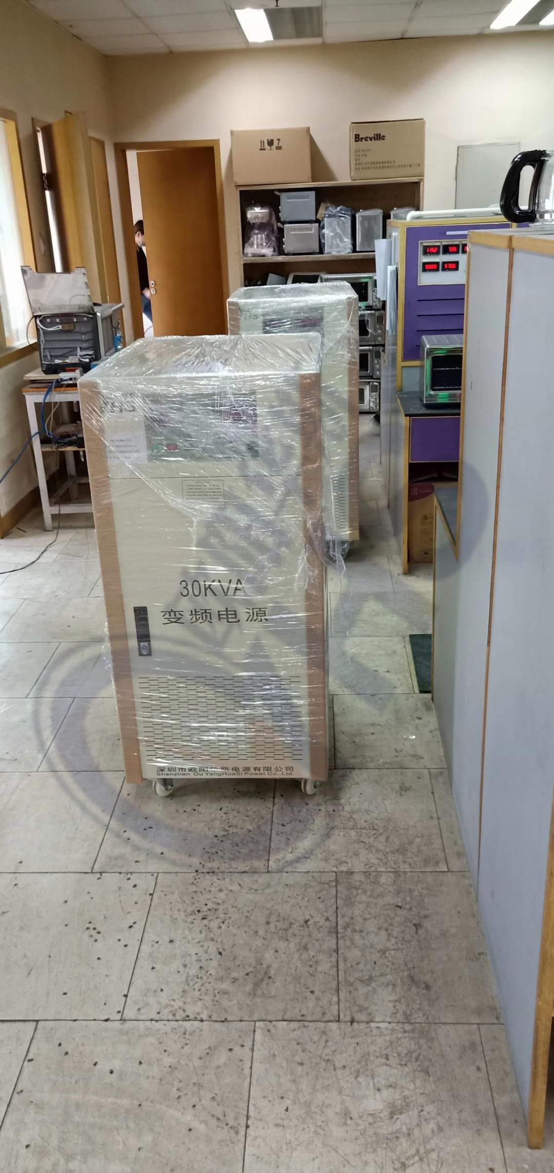 ����������Ƶ�ı�ѹ��Դ|����110V/60HZʹ��|����220V/60HZʹ��